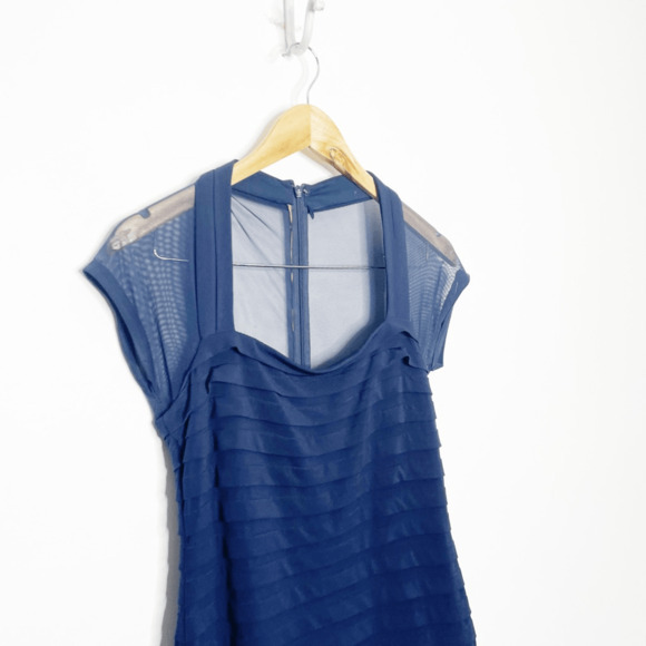 TADASHI SHOJI PETITE COLLECTION Mesh cap sleeve layered mini dress navy SMALL - Picture 3 of 5